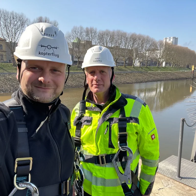 Stephan und Christian an der Weser Bremen