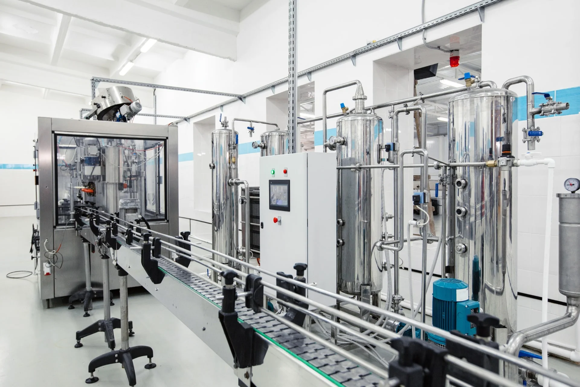Drohneninspektion Pharmaindustrie – GMP-konform & ohne Kontamination